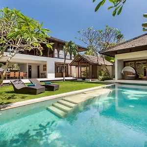 villa-air-bali-boutique-resort-and-spa.hotelsseminyak.net/