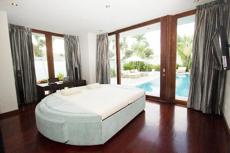 C151 Smart Villas At Seminyak